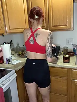 ThornsandHoney online show from February 20, 3:47 am