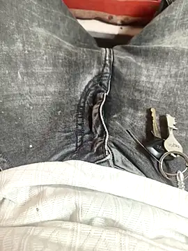 rubitrides11 online show from February 13, 7:37 am