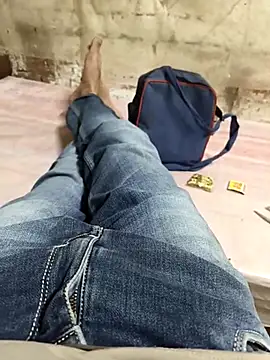 rubitrides11 online show from April 27, 1:53 pm