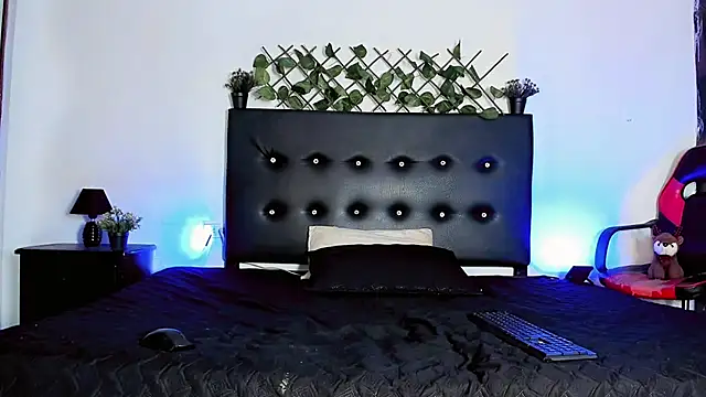 JERO TEASE S7S online show from April 18, 2:15 am