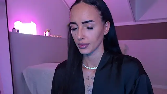 hayleybabe4 online show from February 25, 9:57 pm