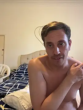 Snapshot of malcolm2334 chatting on July 6, 6:43 pm malcolm2334 online show from July 6, 6:43 pm