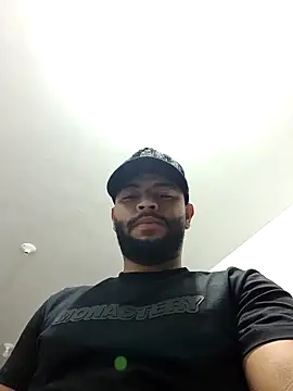 KLEYTON33 online show from February 4, 5:24 am