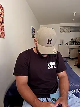 KLEYTON33 online show from March 20, 5:18 pm