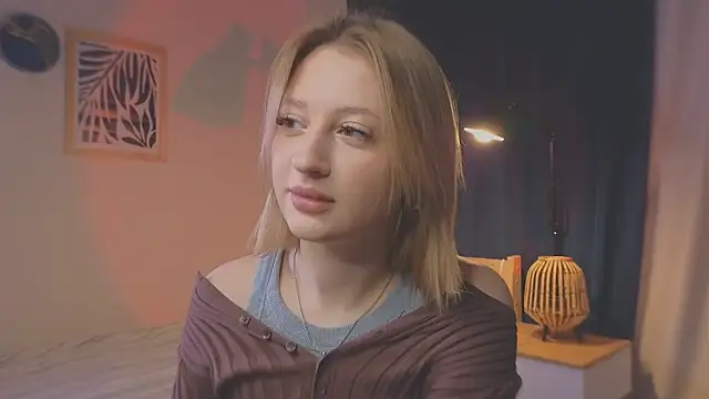 nikapie online show from February 7, 5:00 am