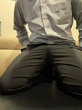 yuuuuusuke00 online show from March 4, 1:33 am