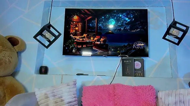 amy noa online show from March 18, 12:58 am