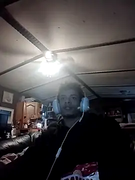 spooky425hd online show from April 5, 11:13 pm