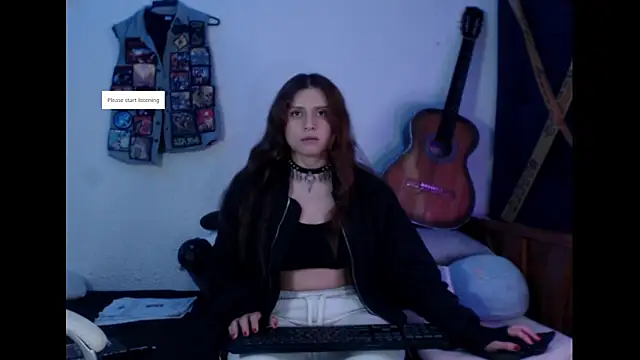 Lametaleralatina online show from April 21, 2:01 pm