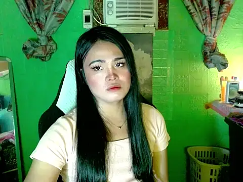 yourhot kristinexx online show from April 22, 2:07 pm