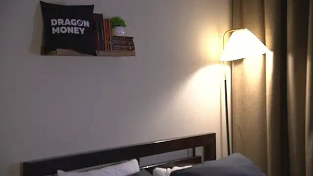 Snapshot of 2girls1dream chatting on February 26, 6:23 am 2girls1dream online show from February 26, 6:23 am