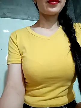Vyvvyy69 online show from June 16, 9:34 am