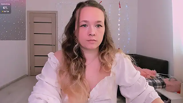 evilla brill online show from April 1, 8:48 am