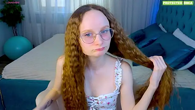  EliDream online show from March 22, 10:18 am