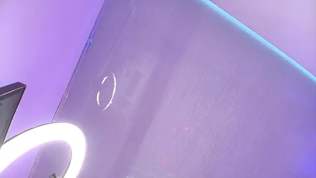 Madame scarlett online show from April 14, 11:27 am