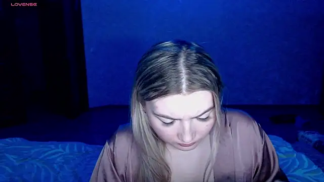 MiraRoy online show from February 27, 4:40 pm