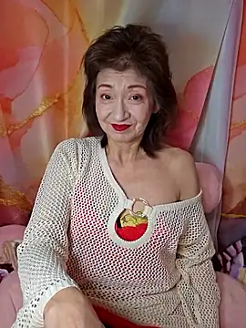 URAN429 online show from April 18, 5:28 pm