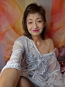 URAN429 online show from April 24, 5:32 am