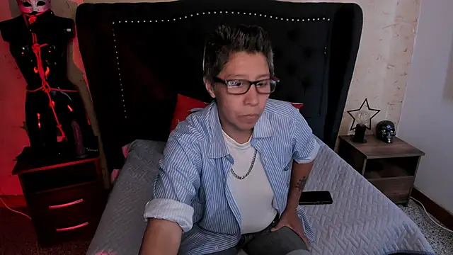 Kali Panther online show from March 29, 2:06 pm