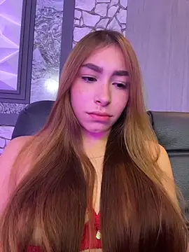 Millie Taylor  online show from February 9, 7:07 pm