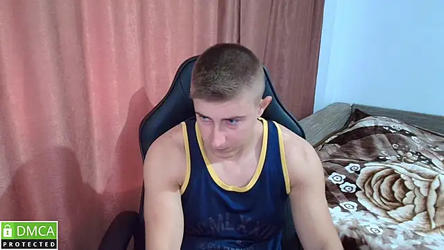 Snapshot of TodMusclePower9 chatting on May 20, 9:48 am TodMusclePower9 online show from May 20, 9:48 am