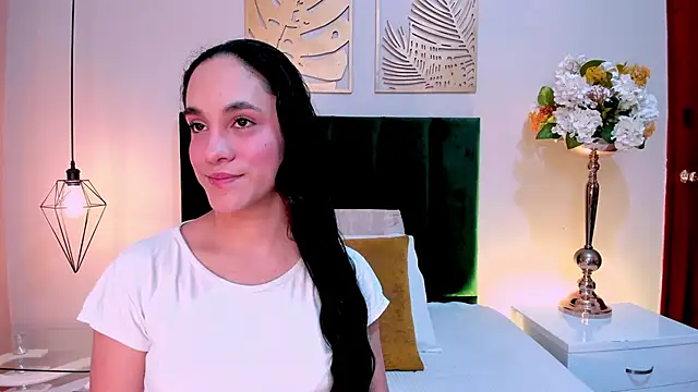 CelesteQueeen online show from April 21, 12:11 pm