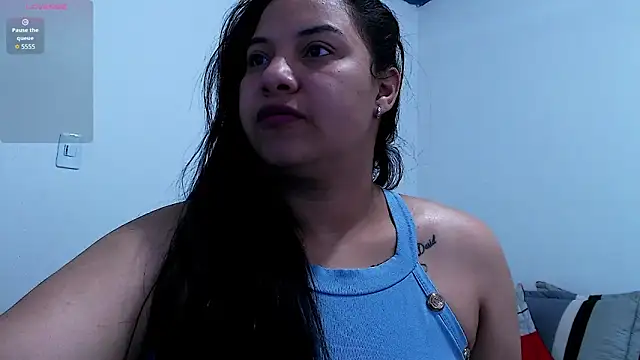 emily-rousee- online show from February 20, 1:11 pm