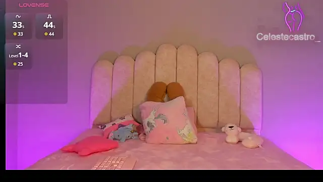Snapshot of Celestecastro_ chatting on May 26, 3:52 pm Celestecastro online show from May 26, 3:52 pm