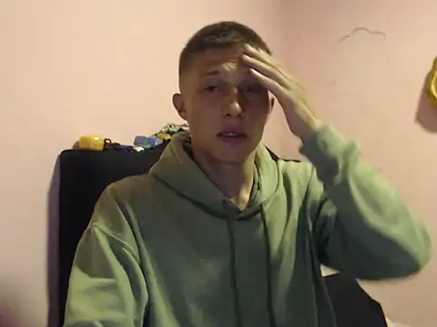 Snapshot of Cronos_Hot_8 chatting on February 24, 12:25 pm Cronos Hot 8 online show from February 24, 12:25 pm