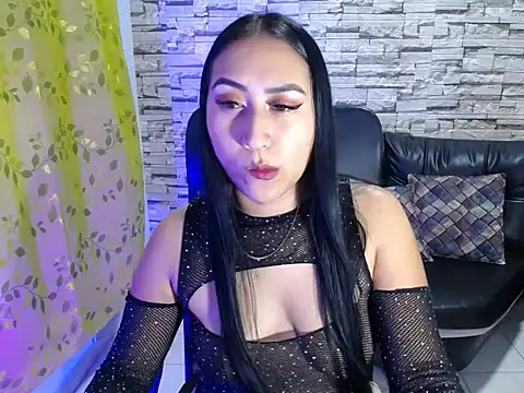 Snapshot of paula_ross_ chatting on May 2, 11:32 pm paula ross online show from May 2, 11:32 pm