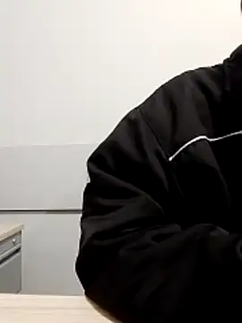 macedo420 online show from April 28, 12:42 am