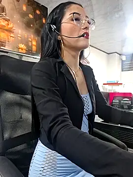 Jade connor online show from April 23, 7:05 pm