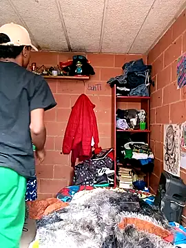 suckdream online show from March 29, 3:01 pm