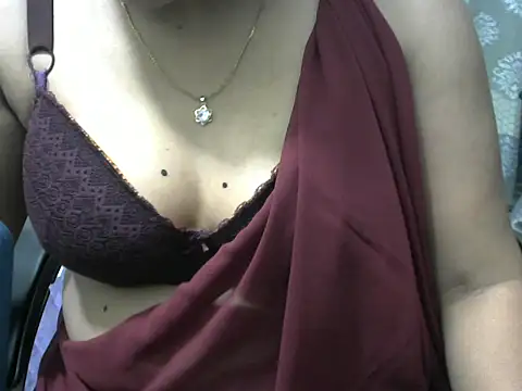 Snapshot of SumaiyaSultana chatting on March 6, 4:36 pm SumaiyaSultana online show from March 6, 4:36 pm