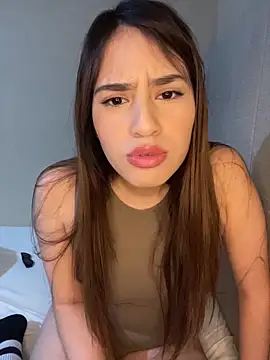 romyamo online show from February 13, 5:36 am