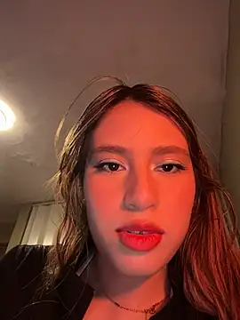 romyamo online show from April 21, 2:51 am