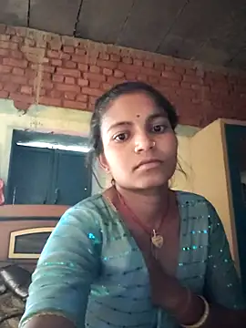 Snapshot of Gungun_thakur chatting on May 26, 7:04 am Gungun thakur online show from May 26, 7:04 am