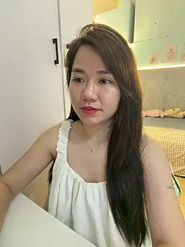 Snapshot of Amy8386 chatting on June 18, 9:58 am Amy8386 online show from June 18, 9:58 am