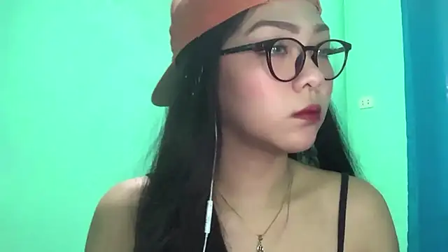 TerisaYellow online show from February 8, 7:01 am