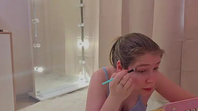 flowernnet online show from April 7, 2:17 pm