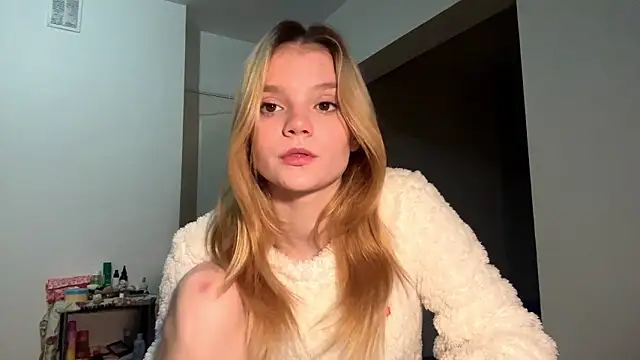 Tiffany Muse online show from February 19, 11:01 pm