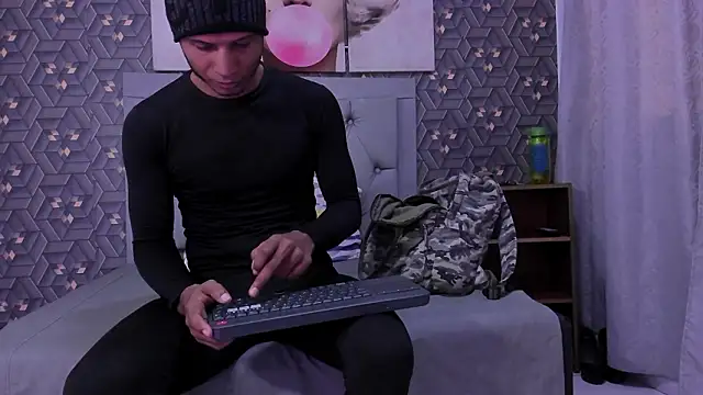 Jeff Brown77 online show from March 6, 1:18 pm