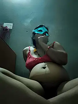 Snapshot of Sexy_khushi19 chatting on April 26, 2:15 pm Sexy khushi19 online show from April 26, 2:15 pm