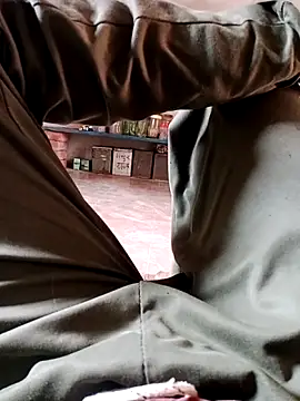 Snapshot of ashwiniraj567 chatting on February 20, 8:38 am ashwiniraj567 online show from February 20, 8:38 am