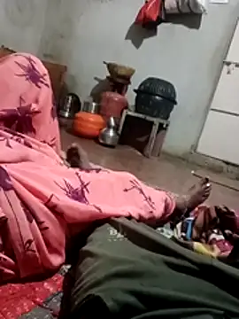 Snapshot of ashwiniraj567 chatting on February 26, 4:28 pm ashwiniraj567 online show from February 26, 4:28 pm