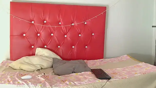 KinkyStallion online show from April 12, 8:08 am