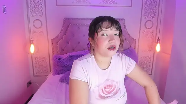 Honny Blaice  online show from April 21, 12:00 pm