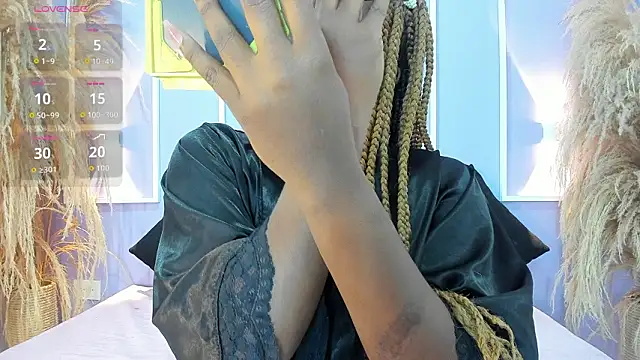 Nalathompson online show from March 17, 12:19 pm