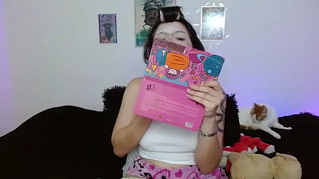 miadavisXXX online show from April 21, 7:50 pm