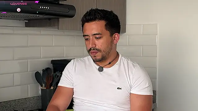 Sofii n Diego online show from March 16, 10:25 pm